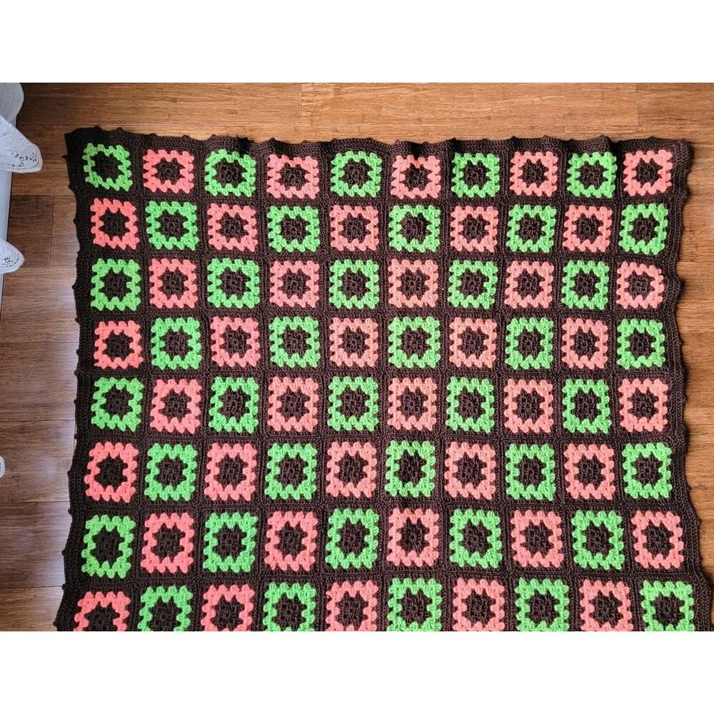 Vtg Granny Square Crochet Afghan Handmade Blanket 67